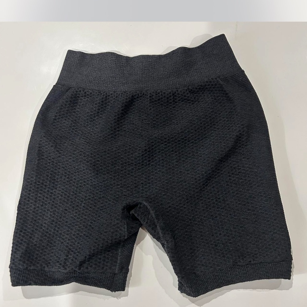 Prozis Textured Black Bike Shorts